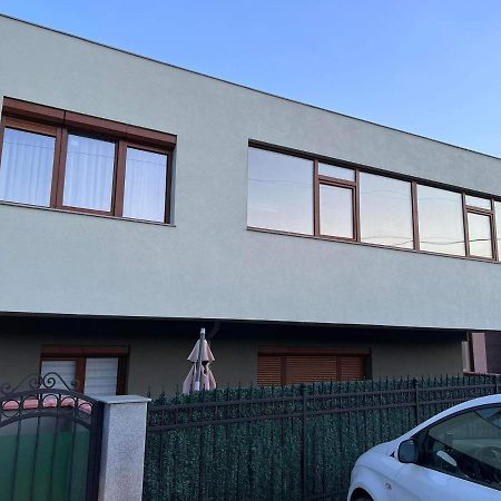 בורגאס Ross Holiday Home מראה חיצוני תמונה